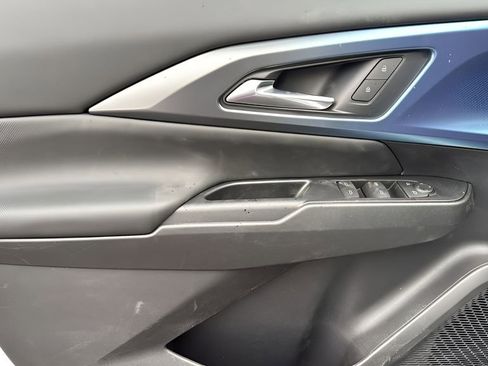 New 2026 Chevrolet Equinox EV LT AWD/4WD image 25