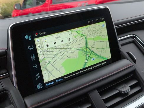 Used 2023 Chevrolet Suburban RST image 18