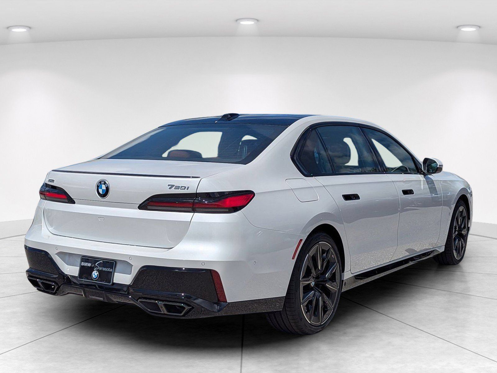 New 2026 BMW 760i xDrive w/ Executive Package AWD/4WD image 3