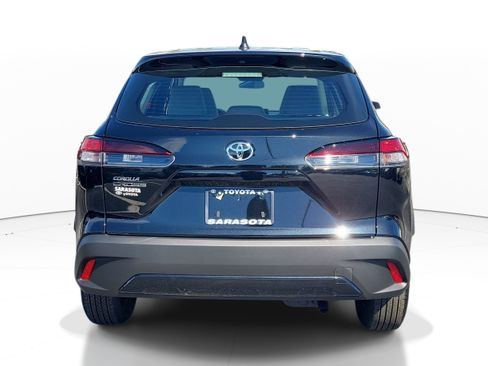 Used 2026 Toyota Corolla Cross L FWD image 5