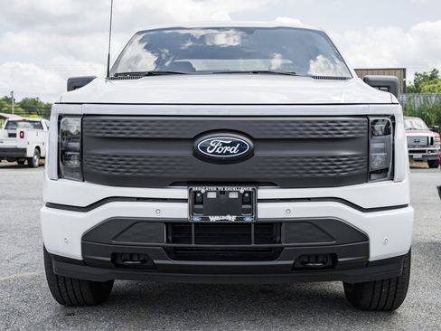 New 2025 Ford F150 Lightning Flash image 2