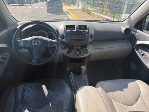 Used 2010 Toyota RAV4 Limited image 4