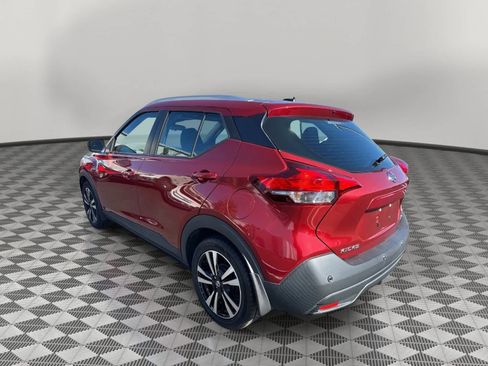 Used 2020 Nissan Kicks SV FWD image 15