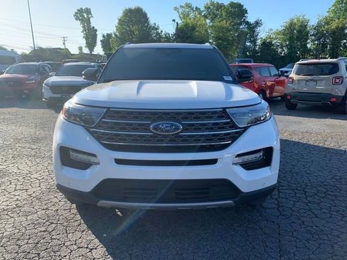 Certified 2024 Ford Explorer King Ranch w/ Technology Package AWD/4WD image 4