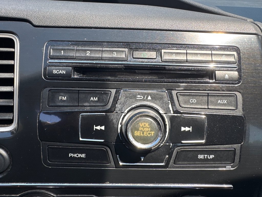 Used 2013 Honda Civic LX image 11