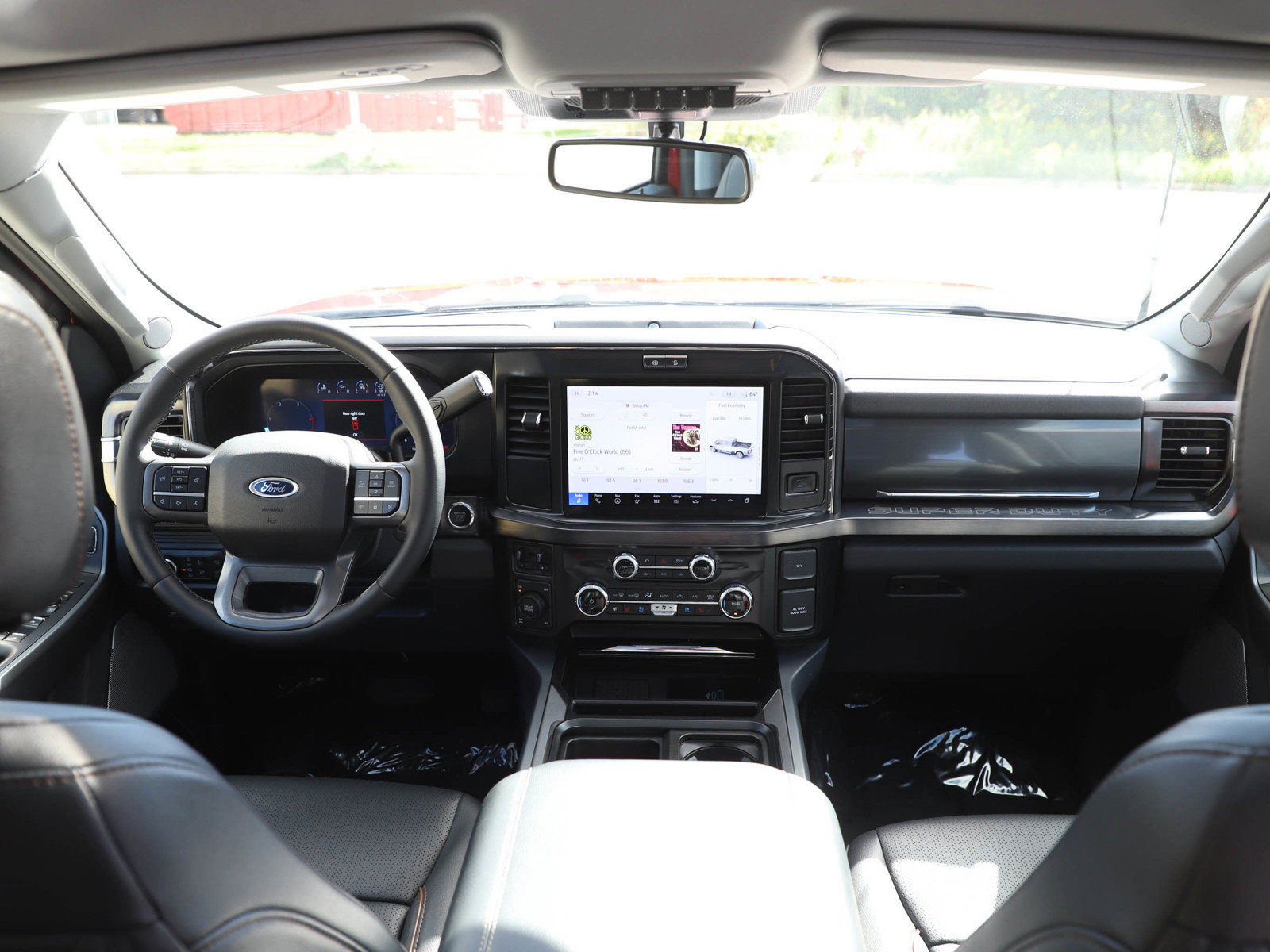 Used 2026 Ford F350 Lariat AWD/4WD image 12
