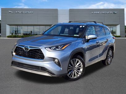Used 2021 Toyota Highlander Platinum