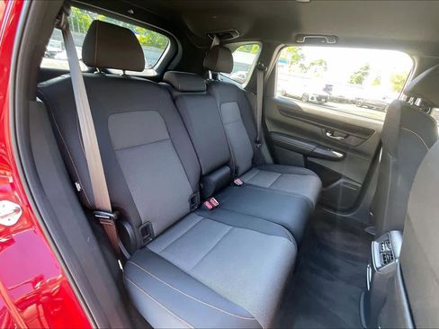 Used 2025 Honda CR-V Sport image 19