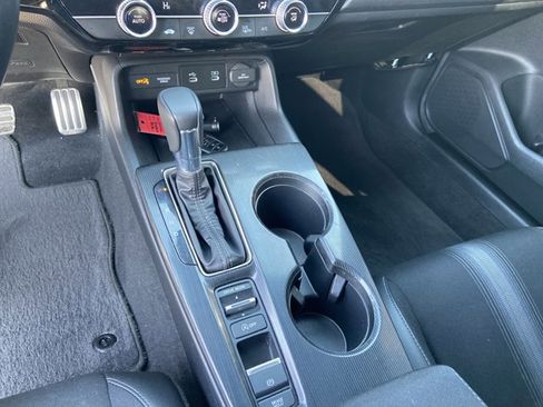 Used 2025 Honda Civic Sport image 38