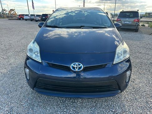 Used 2015 Toyota Prius Three image 3