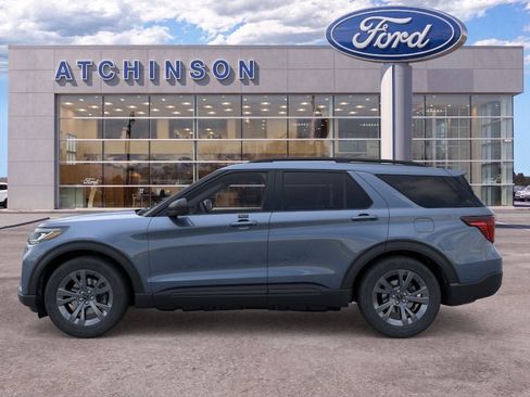 New 2026 Ford Explorer Active w/ Active Comfort Package AWD/4WD image 3