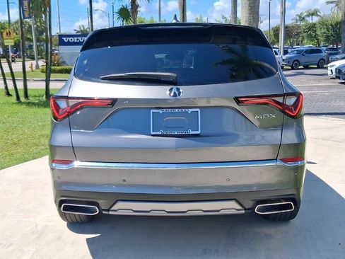 Used 2025 Acura MDX FWD w/ Technology Package image 5
