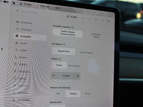 Used 2021 Tesla Model 3 Long Range image 16