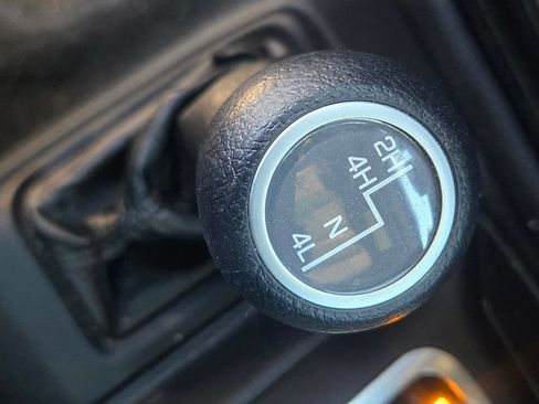 Used 2022 Jeep Wrangler Unlimited Sport AWD/4WD image 19