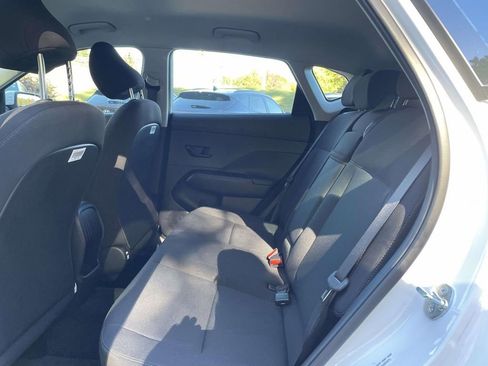 Used 2025 Hyundai Kona SE FWD image 10