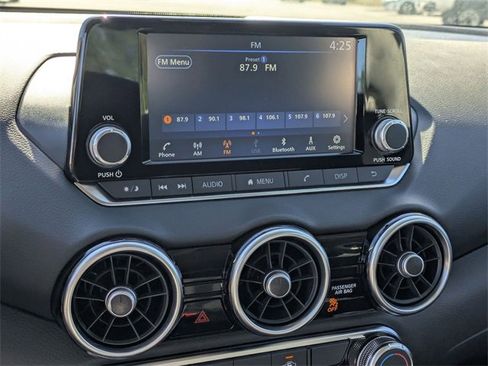 New 2025 Nissan Sentra S image 18