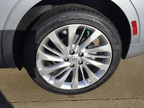 New 2026 Buick Envision Avenir image 5