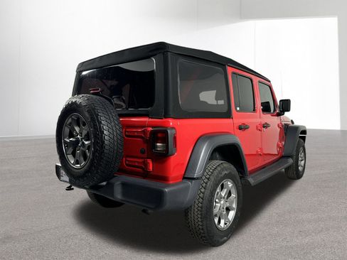 Used 2020 Jeep Wrangler Unlimited Sport image 34
