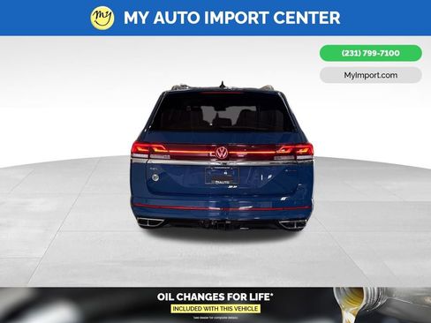 Used 2025 Volkswagen Atlas SEL Premium R-Line image 6