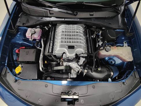 Used 2022 Dodge Charger SRT Hellcat RWD image 4