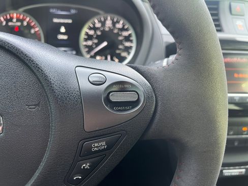 Used 2017 Nissan Sentra NISMO image 18