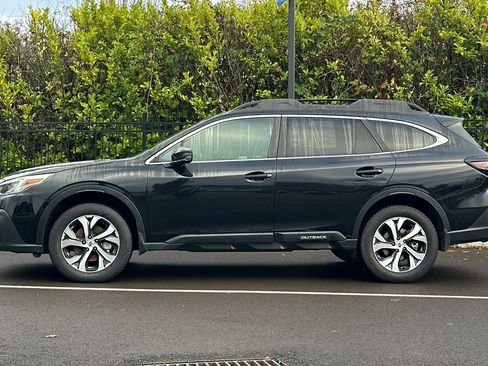 Used 2021 Subaru Outback Limited image 7