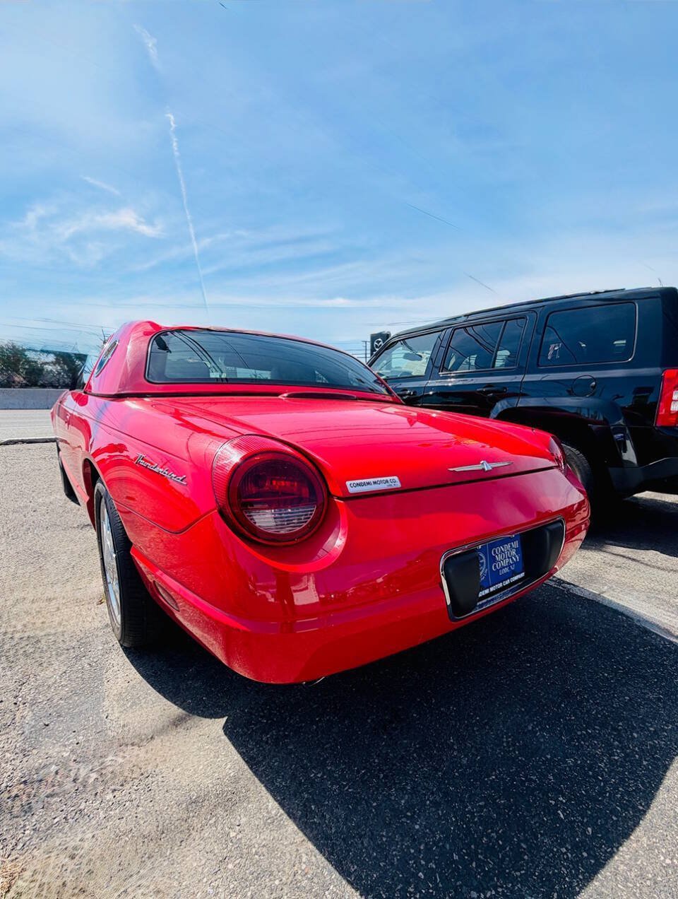 Used 2002 Ford Thunderbird RWD image 3