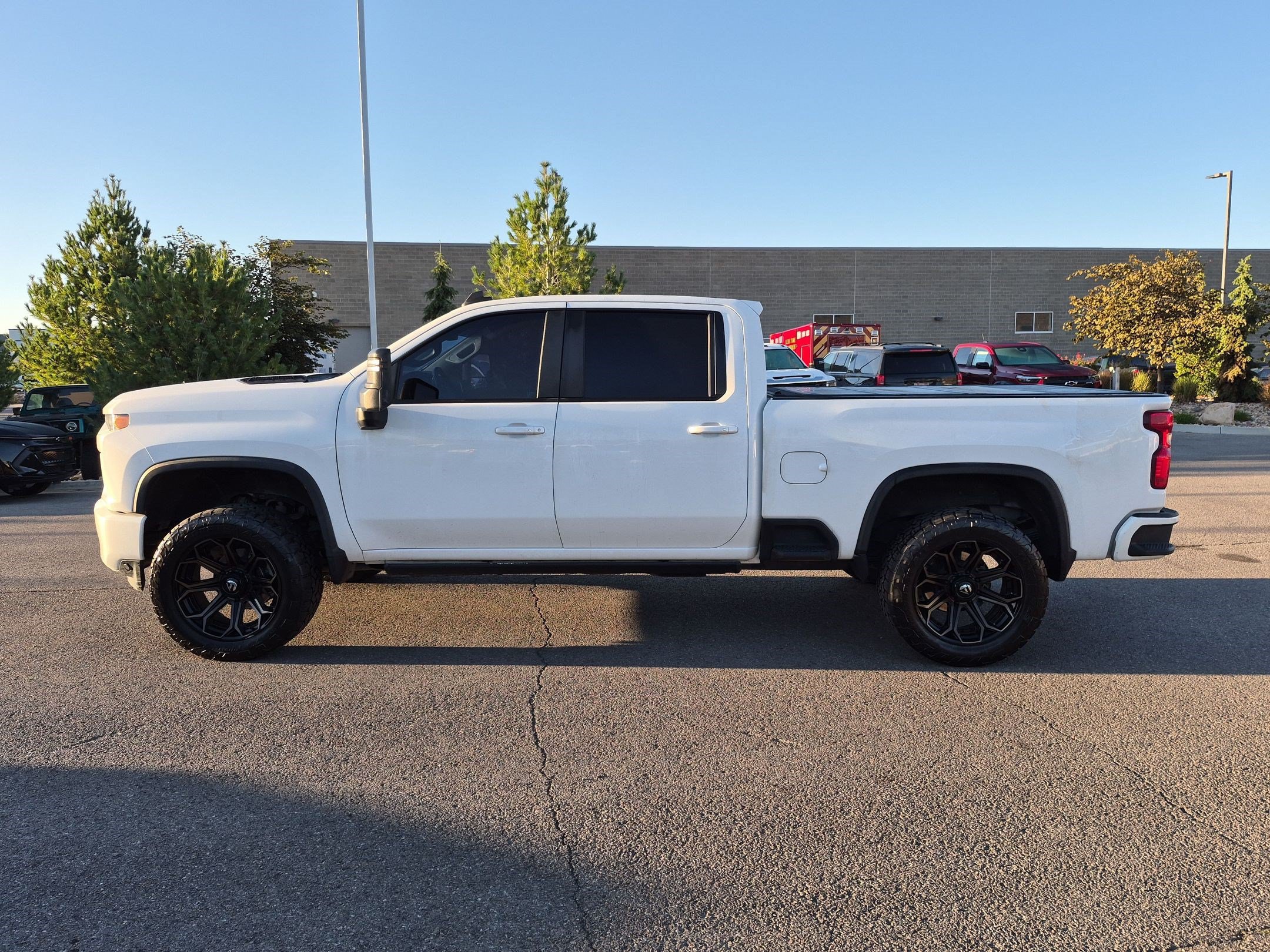 Used 2020 Chevrolet Silverado 3500 LT w/ Convenience Package AWD/4WD image 7