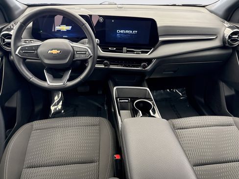 Used 2025 Chevrolet Equinox LT image 14