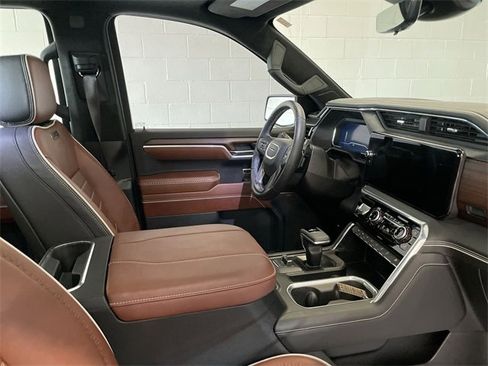 Used 2024 GMC Sierra 1500 Denali Ultimate image 17