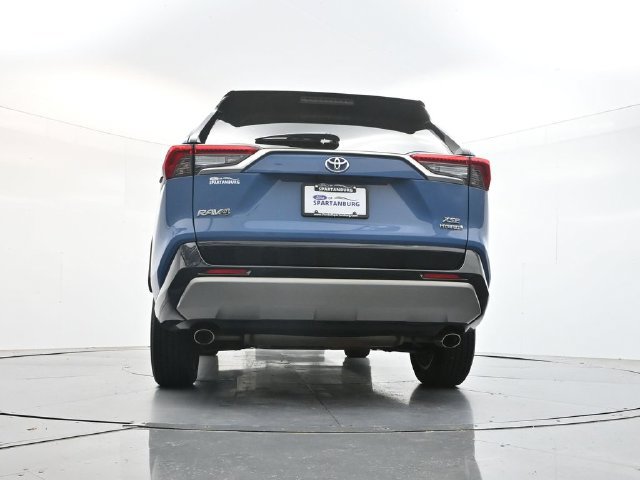 Used 2023 Toyota RAV4 XSE AWD/4WD image 49