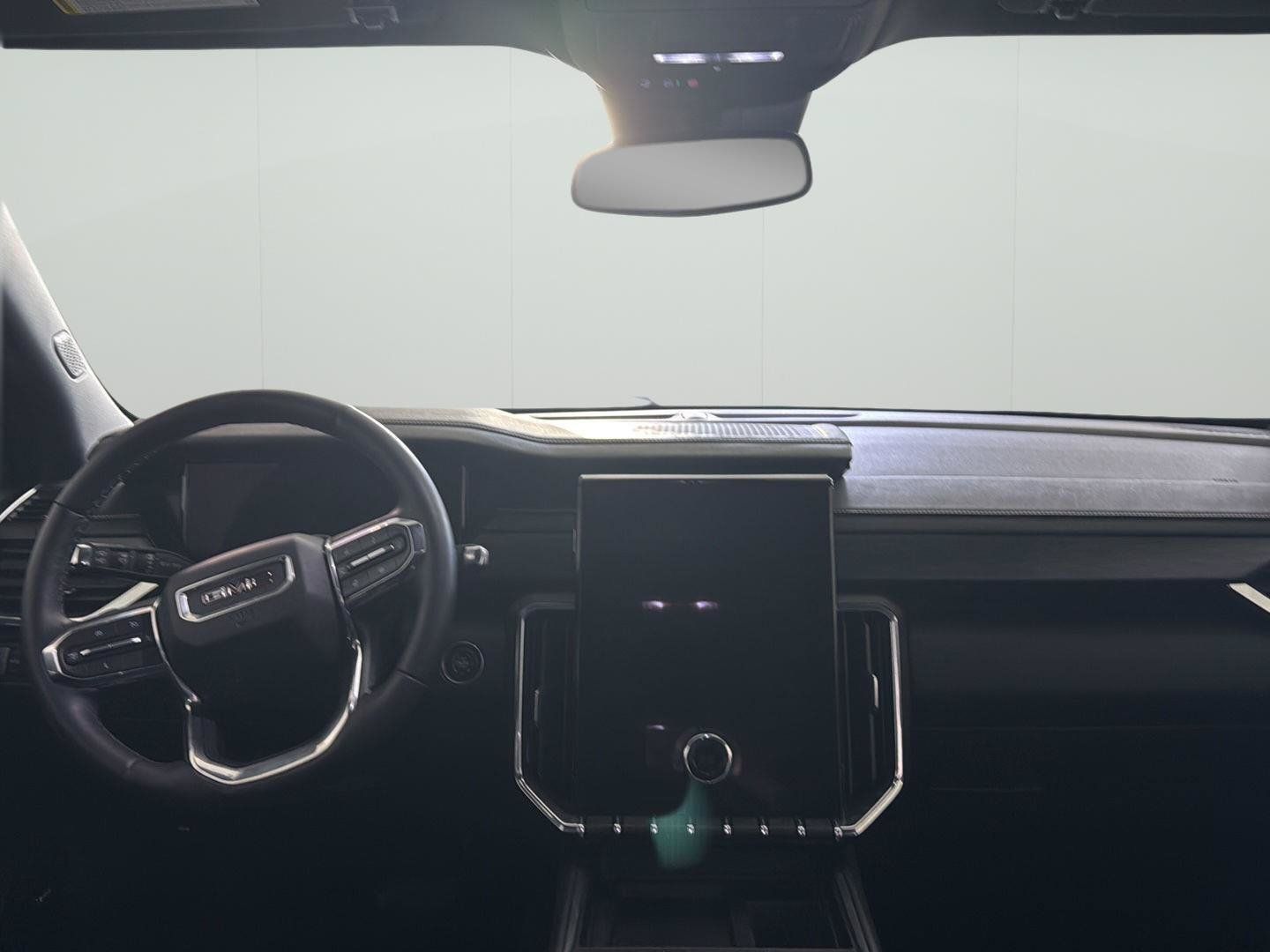 Used 2024 GMC Acadia Elevation FWD image 19