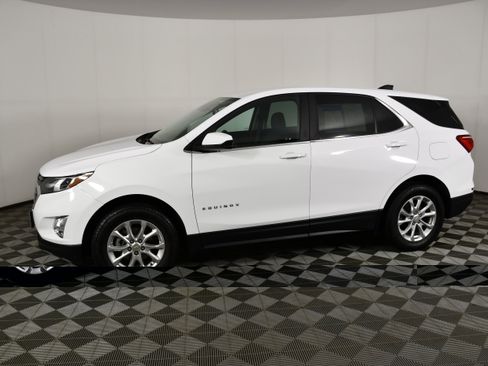 Used 2021 Chevrolet Equinox LT AWD/4WD image 9