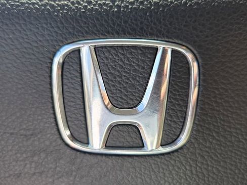 Used 2015 Honda Accord Touring image 31