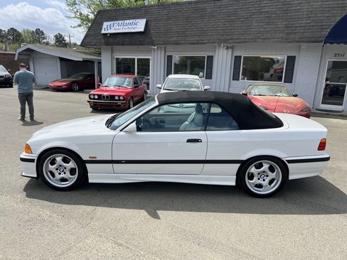 Used 1998 BMW M3 Convertible image 6