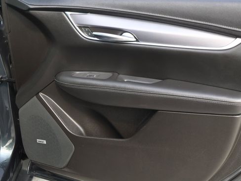 Used 2022 Cadillac XT5 Luxury image 20