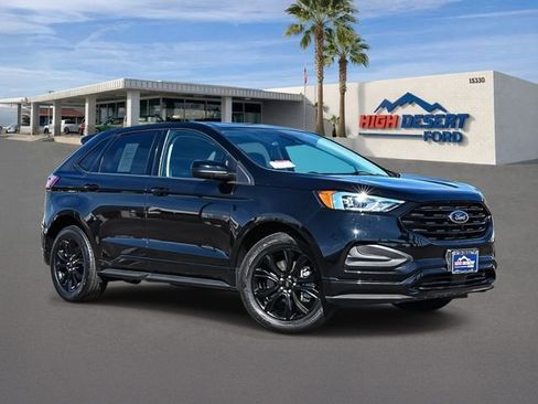 Used 2024 Ford Edge SE w/ Black Appearance Package image 1