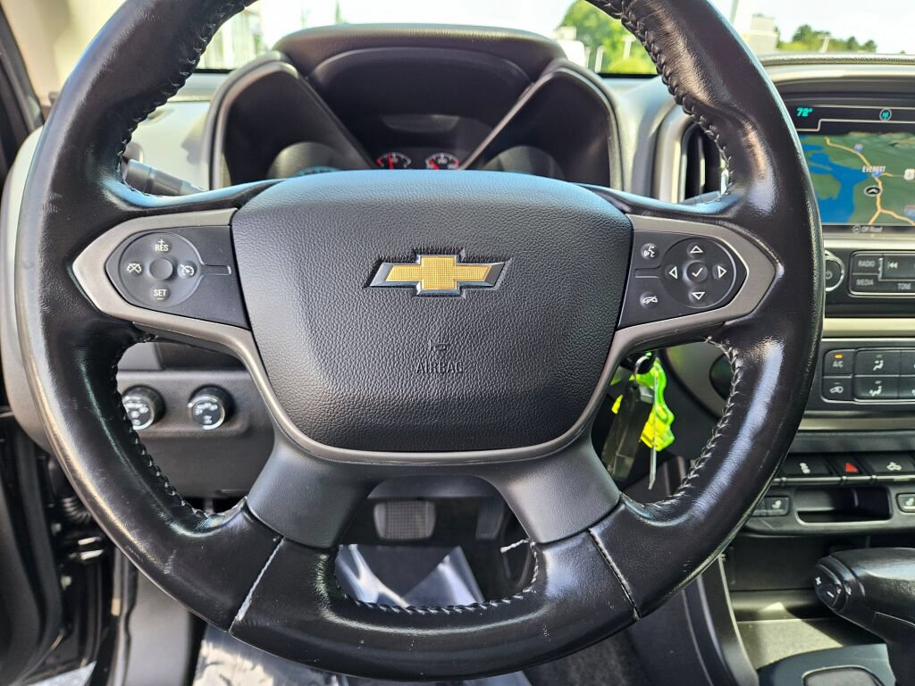 Used 2017 Chevrolet Colorado Z71 AWD/4WD image 23