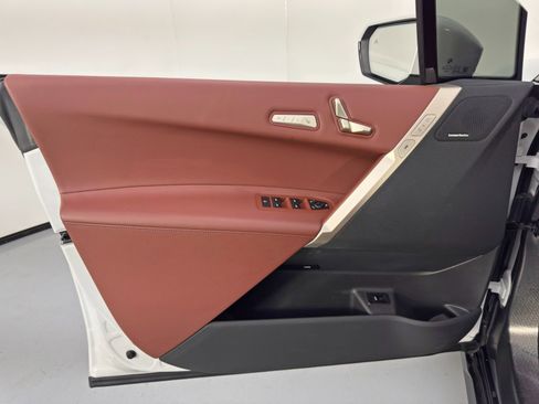 Used 2024 BMW iX xDrive50 w/ Premium Package image 48