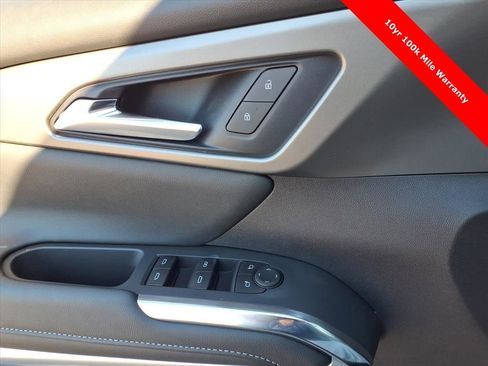 New 2026 Chevrolet Traverse LT w/ Sun and Wheel Package image 27