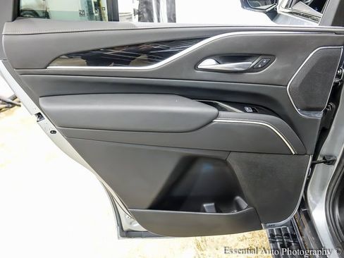 Certified 2024 Cadillac Escalade Sport w/ LPO, ONYX Package image 23