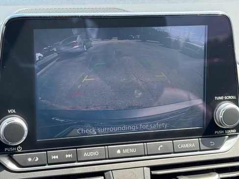 Certified 2025 Nissan Altima 2.5 SR FWD image 23