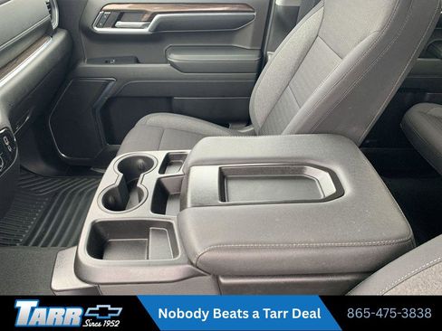 Used 2024 Chevrolet Silverado 1500 LT AWD/4WD image 21