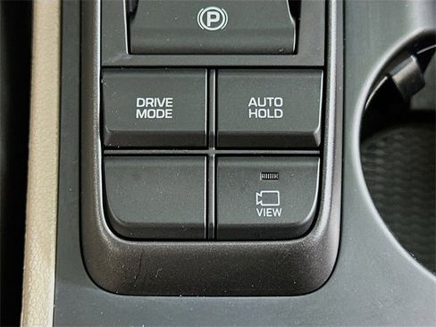 Used 2020 Hyundai Tucson Limited image 17