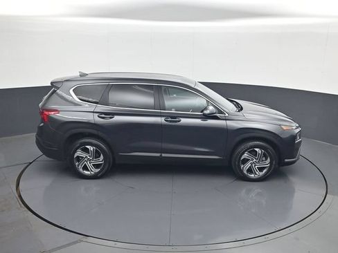 Used 2021 Hyundai Santa Fe SE FWD image 16