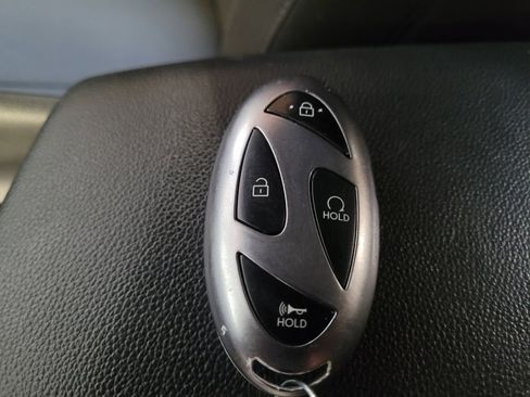 Used 2025 Hyundai Elantra SEL FWD image 32