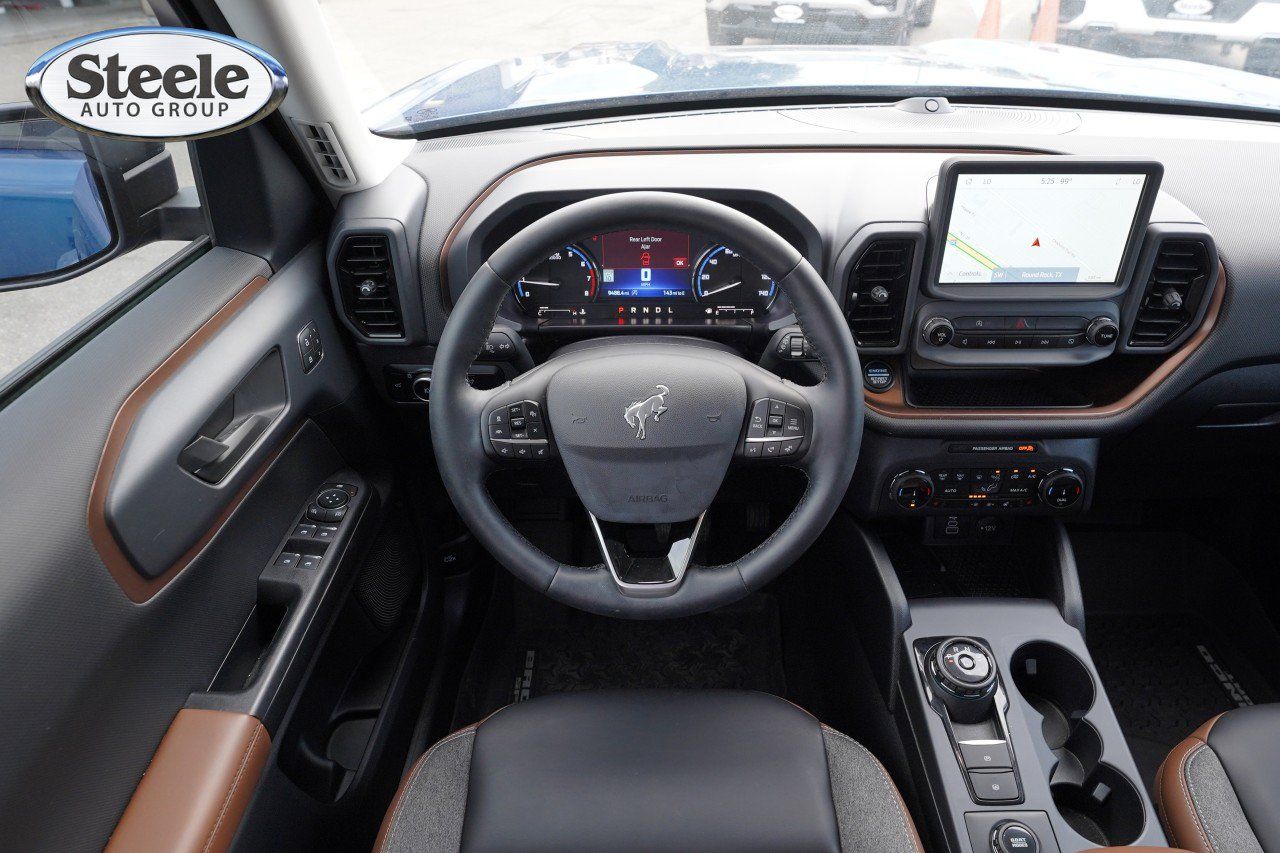 Used 2024 Ford Bronco Sport Outer Banks w/ Tech Package AWD/4WD image 9
