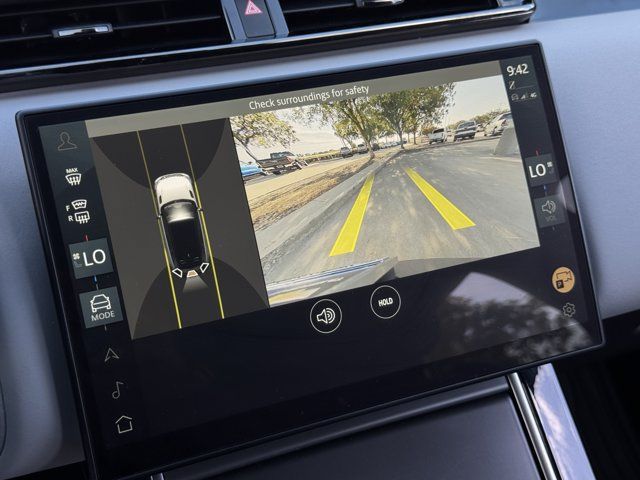 Used 2024 Land Rover Range Rover Velar Dynamic SE AWD/4WD image 18