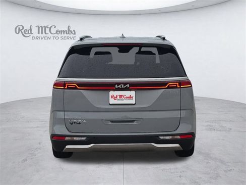 Used 2023 Kia Carnival SX Prestige FWD image 5