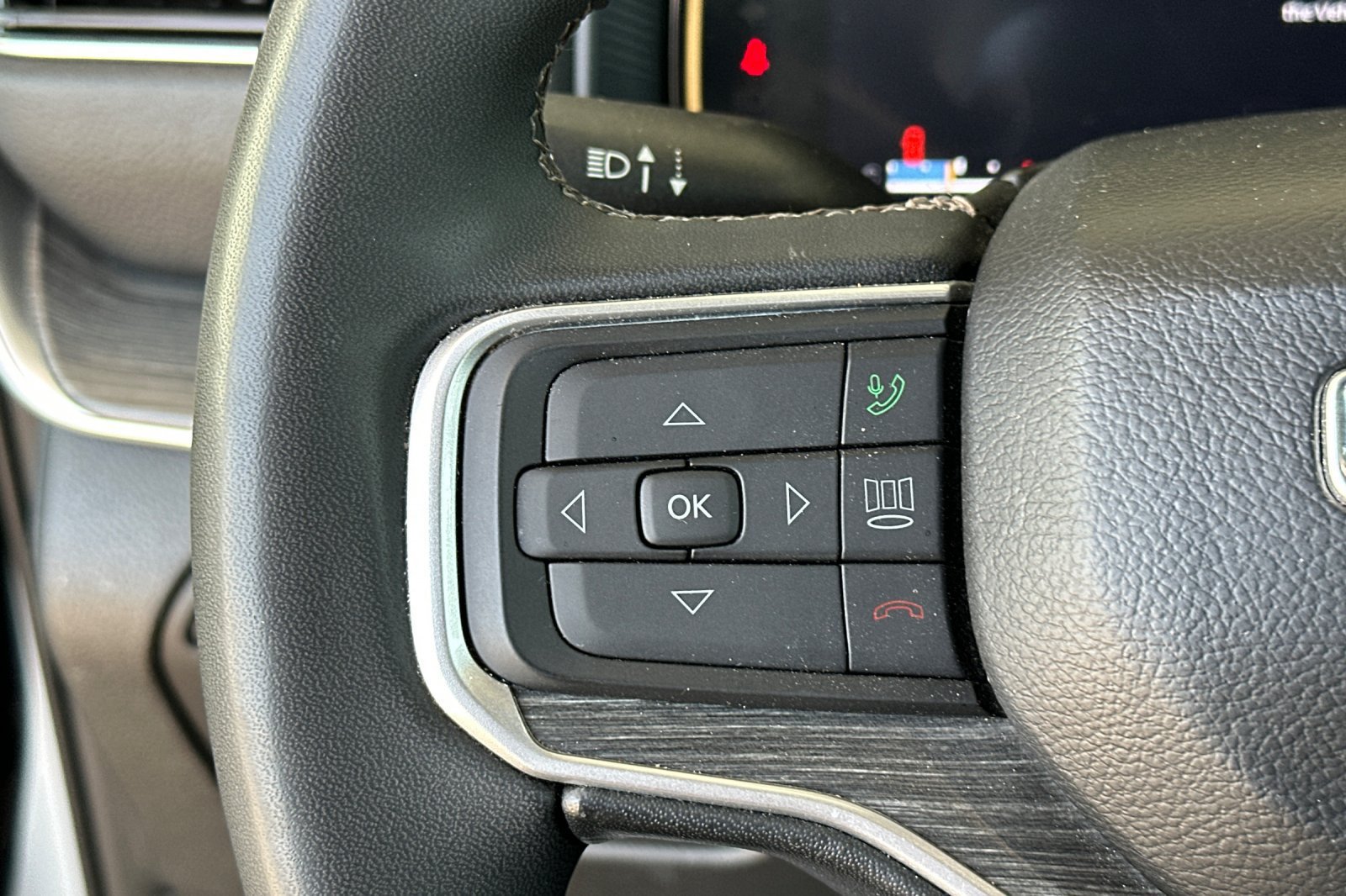 Used 2024 Jeep Wagoneer Series II AWD/4WD image 29